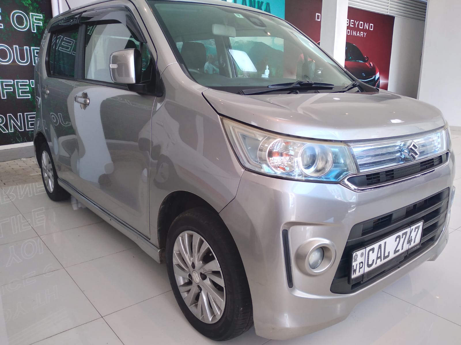 Suzuki WagonR 2014 Hybrid for sale at Priyankara Lanka Motor Traders Matara